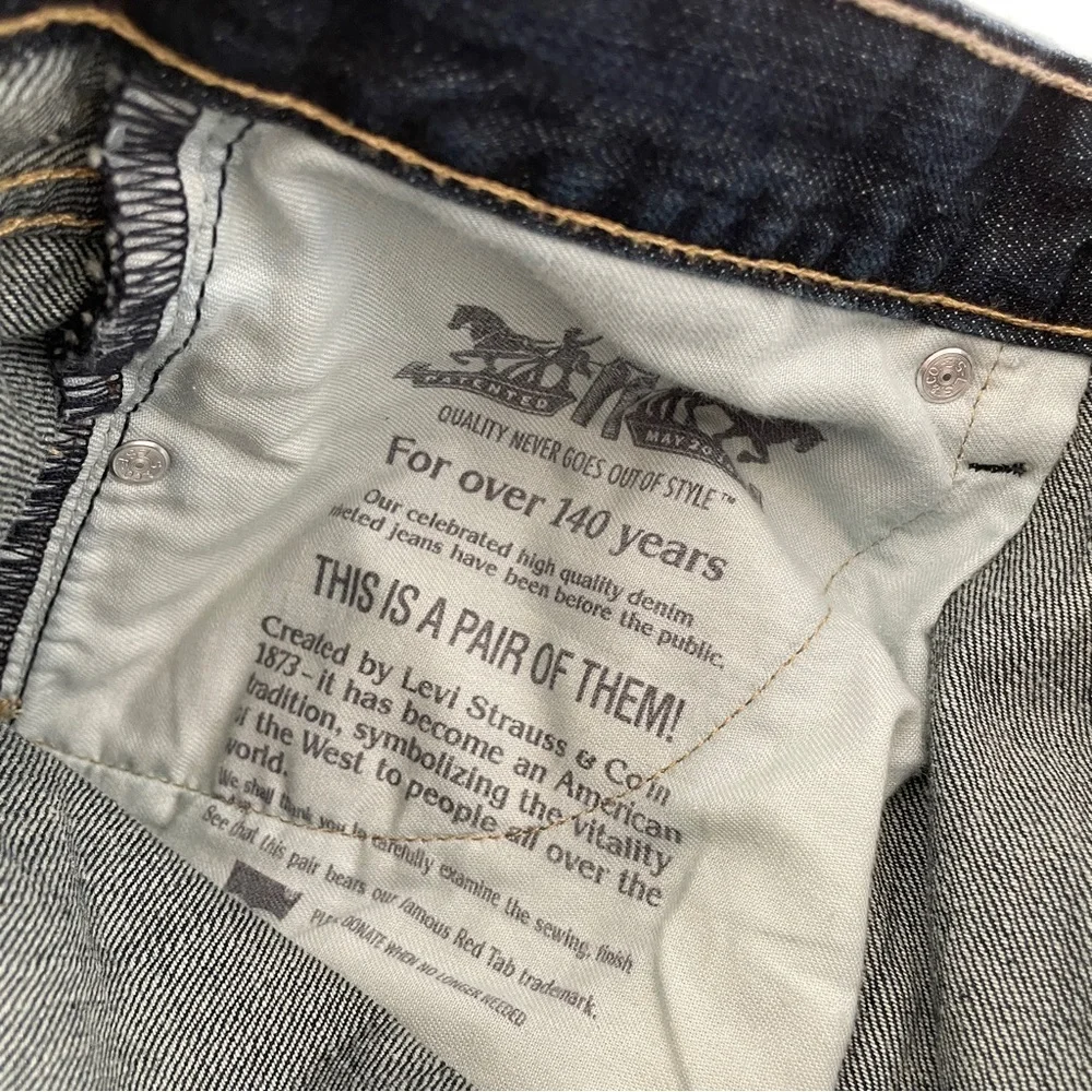 Levi's 550™ Relaxed Fit Straight Leg Baggy Dark Stonewash Jeans, Size 34 30